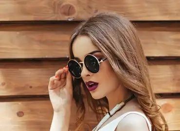 Kadın Güneş Gözlükleri